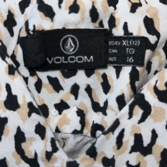 VOLCOM - Picture 6 of 6
